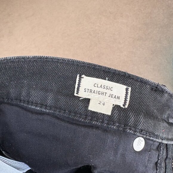 Madewell Classic Straight Jean -- Lunar Wash Size 24 -- Worn once - Picture 3 of 5